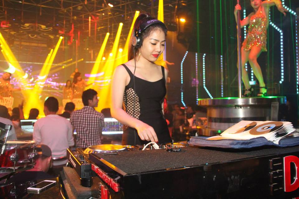 New Phuong Dong club 21 year party in Danang
