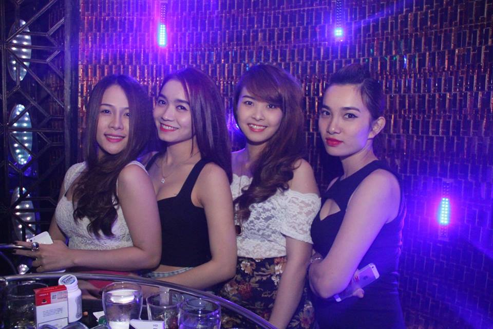 New Phuong Dong club 21 year party in Danang